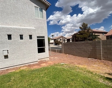 877 Bare Branch Avenue - Photo Thumbnail 23