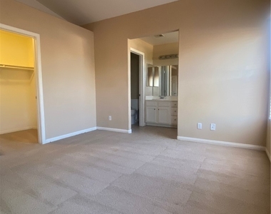 5010 Paradise Harbor Place - Photo Thumbnail 1