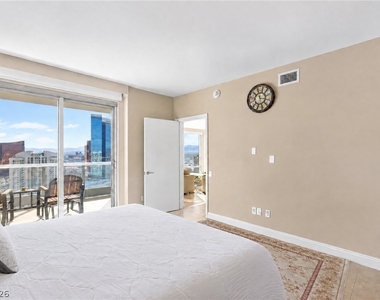 222 Karen Avenue - Photo Thumbnail 16