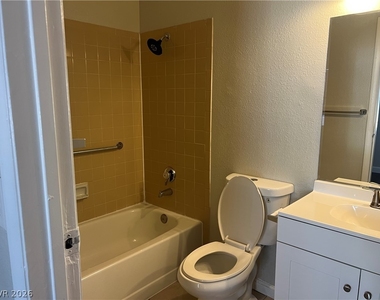 2853 Wheelwright Drive - Photo Thumbnail 12