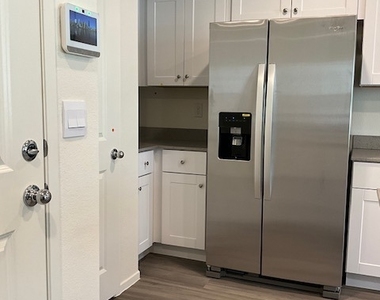 3766 Sonrisa Vista Avenue - Photo Thumbnail 3