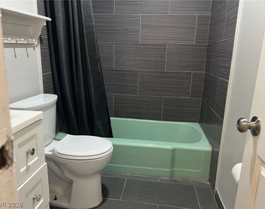 3391 Brussels Street - Photo Thumbnail 7