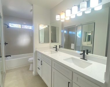 608 Maxley Court - Photo Thumbnail 13