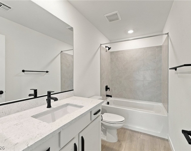 10012 Griffin Creek Street - Photo Thumbnail 20