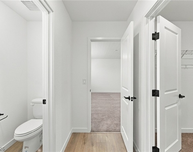 10012 Griffin Creek Street - Photo Thumbnail 12