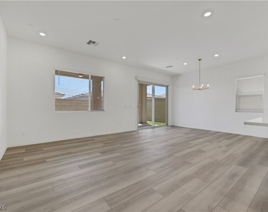 1570 Rock Kestrel Street - Photo Thumbnail 11