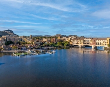 9 Porto Malaga Street - Photo Thumbnail 32