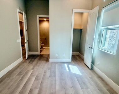4680 Outlook Peak Street - Photo Thumbnail 18