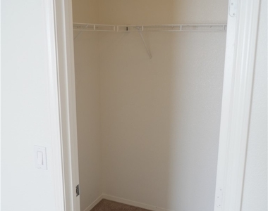 1065 Cryer Court - Photo Thumbnail 6