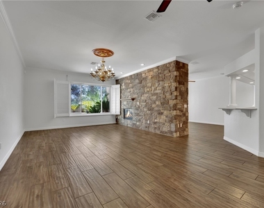 8765 Carlitas Joy Court - Photo Thumbnail 5