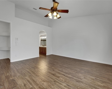 8765 Carlitas Joy Court - Photo Thumbnail 34