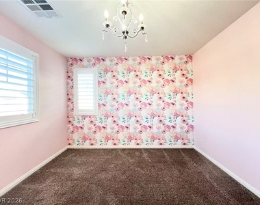 3621 Vino Biano Avenue - Photo Thumbnail 20