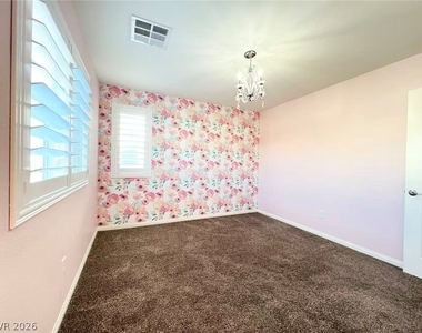 3621 Vino Biano Avenue - Photo Thumbnail 18