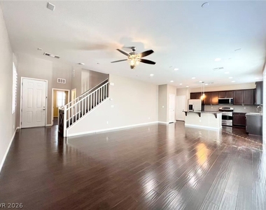 3621 Vino Biano Avenue - Photo Thumbnail 4