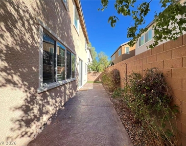 3621 Vino Biano Avenue - Photo Thumbnail 24