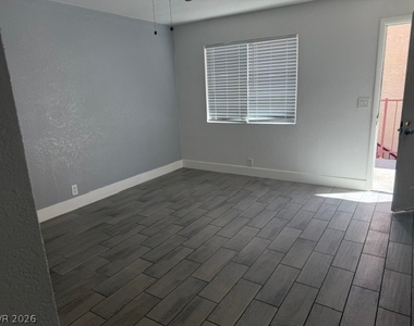 2613 N Decatur Boulevard - Photo Thumbnail 3