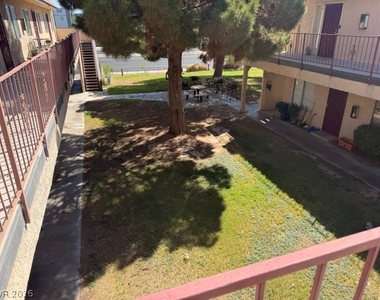 2613 N Decatur Boulevard - Photo Thumbnail 16