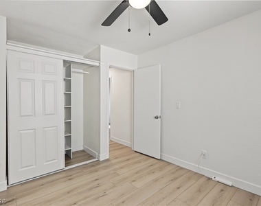 4162 Ridgewood Avenue - Photo Thumbnail 30