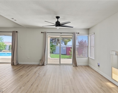 4162 Ridgewood Avenue - Photo Thumbnail 13