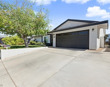 4162 Ridgewood Avenue - Photo Thumbnail 1