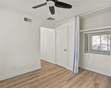 4162 Ridgewood Avenue - Photo Thumbnail 32