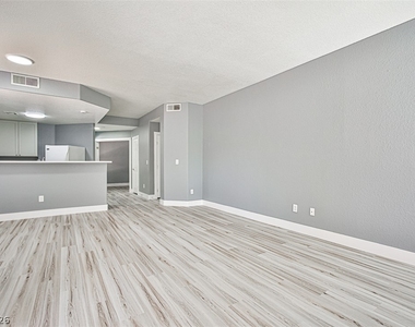 5125 W Reno Avenue - Photo Thumbnail 7