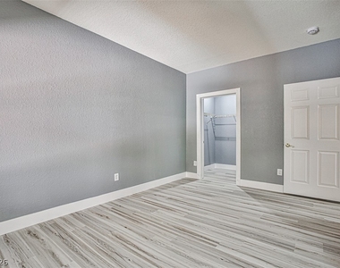 5125 W Reno Avenue - Photo Thumbnail 10