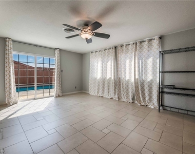 836 N 21st Street - Photo Thumbnail 3