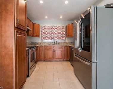 836 N 21st Street - Photo Thumbnail 4