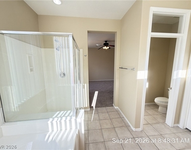 2801 Bahama Point Avenue - Photo Thumbnail 21