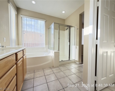 2801 Bahama Point Avenue - Photo Thumbnail 22