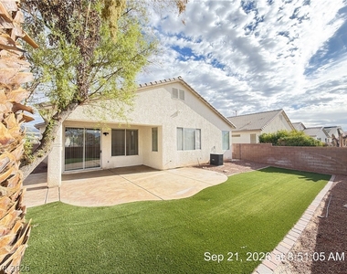 2801 Bahama Point Avenue - Photo Thumbnail 34