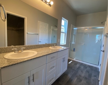 4650 Blaise Avenue - Photo Thumbnail 9
