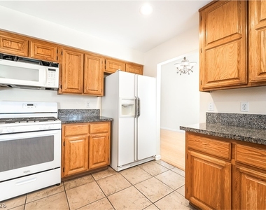 1829 Vaccaro Place - Photo Thumbnail 29