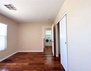 5717 W Dewey Drive - Photo Thumbnail 23