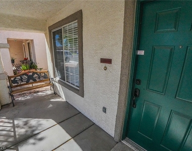 1014 Havenworth Avenue - Photo Thumbnail 2