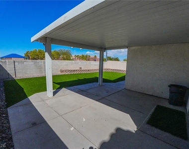 1014 Havenworth Avenue - Photo Thumbnail 8