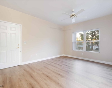 6650 W Warm Springs Road - Photo Thumbnail 8