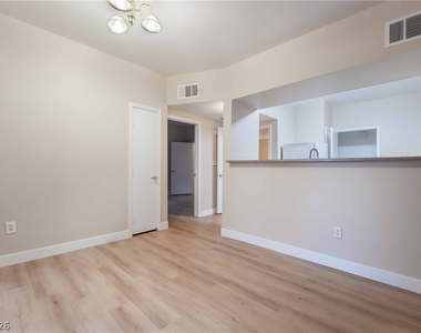 6650 W Warm Springs Road - Photo Thumbnail 12