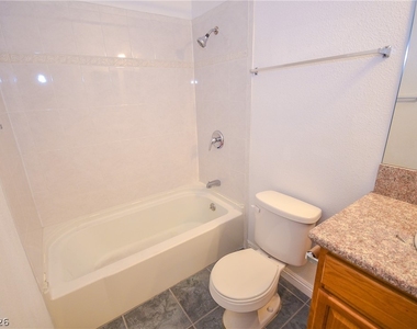 6772 Carrera Drive - Photo Thumbnail 16