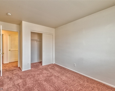 9219 Hollander Avenue - Photo Thumbnail 6