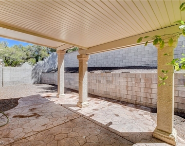 2521 Citrus Garden Circle - Photo Thumbnail 15