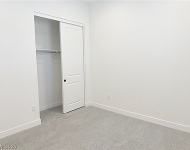127 Hudson Terrace Lane - Photo Thumbnail 24