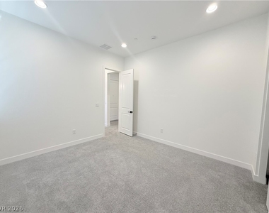 127 Hudson Terrace Lane - Photo Thumbnail 22