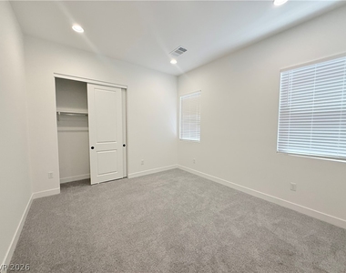 127 Hudson Terrace Lane - Photo Thumbnail 23