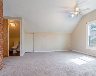 325 S Midler Avenue - Photo Thumbnail 24