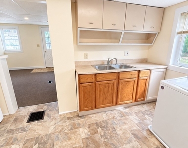 162 Smith Street - Photo Thumbnail 8