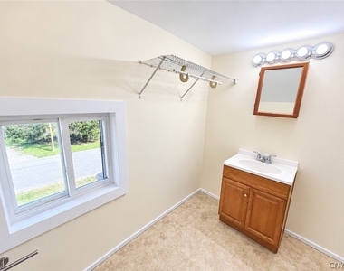 162 Smith Street - Photo Thumbnail 10
