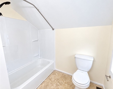 162 Smith Street - Photo Thumbnail 11
