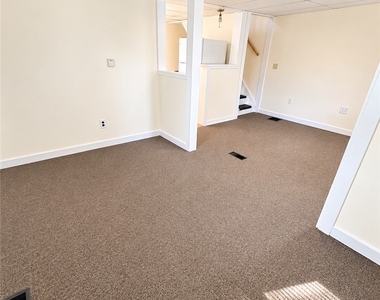 162 Smith Street - Photo Thumbnail 4